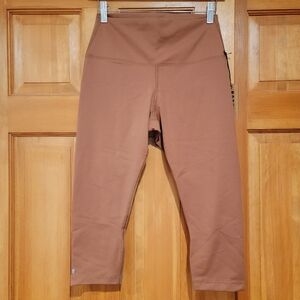 NoBull Crop Leggings